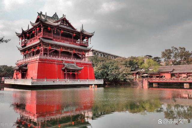 成都春节旅游十大好玩景点2026年本年度热度口碑双榜对比